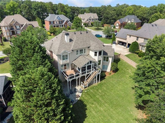 940 Checkered Way NW, Kennesaw, GA 30152