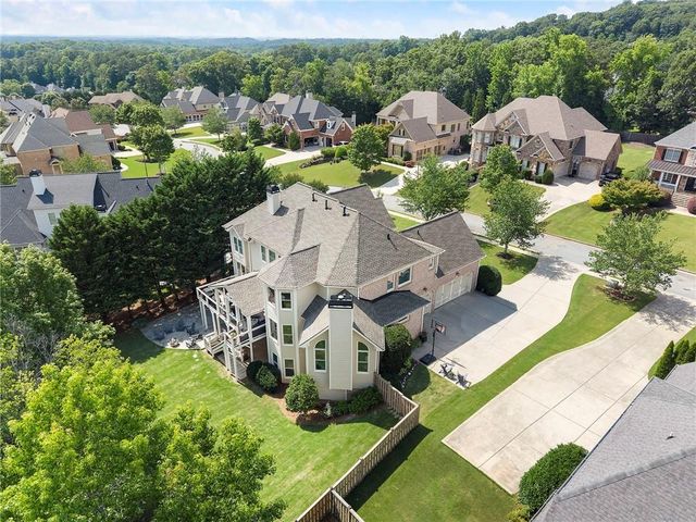 940 Checkered Way NW, Kennesaw, GA 30152