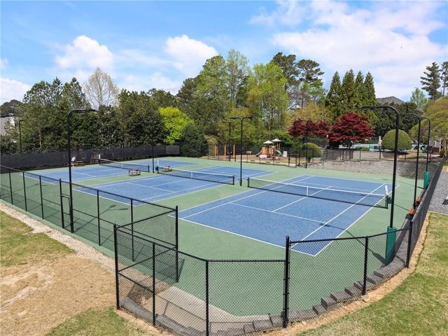 940 Checkered Way NW, Kennesaw, GA 30152