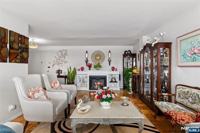 280 Prospect 9H, Hackensack, NJ 07601