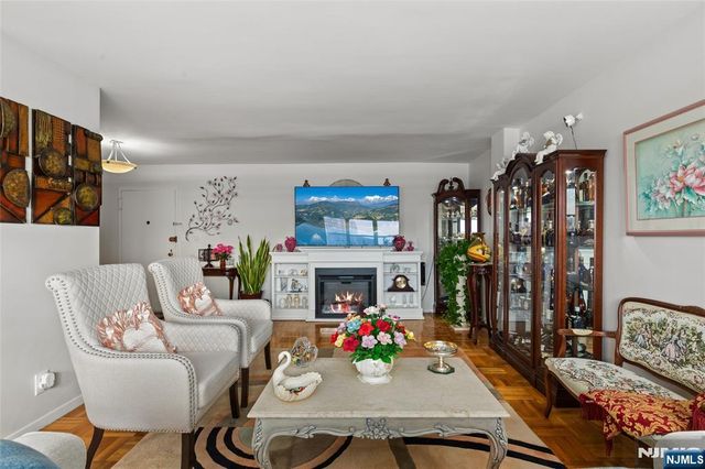 280 Prospect 9H, Hackensack, NJ 07601