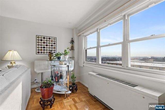 280 Prospect 9H, Hackensack, NJ 07601