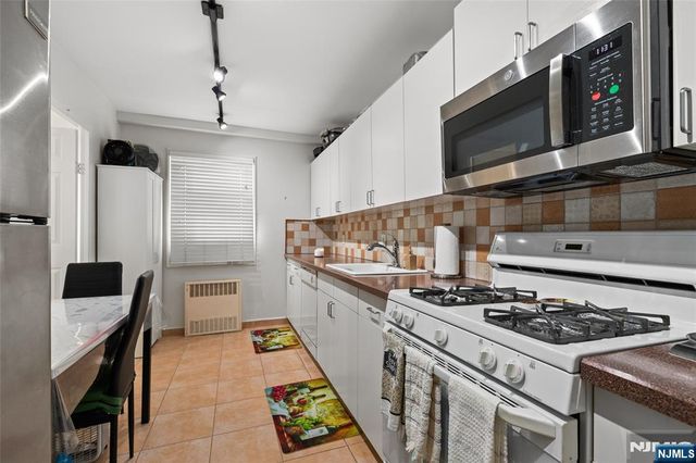 280 Prospect 9H, Hackensack, NJ 07601