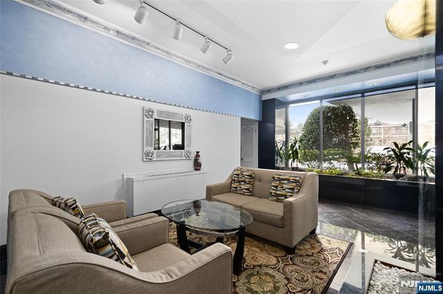 280 Prospect 9H, Hackensack, NJ 07601