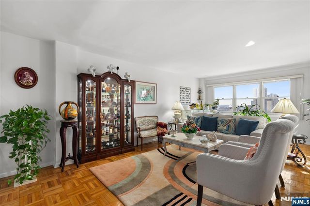 280 Prospect 9H, Hackensack, NJ 07601