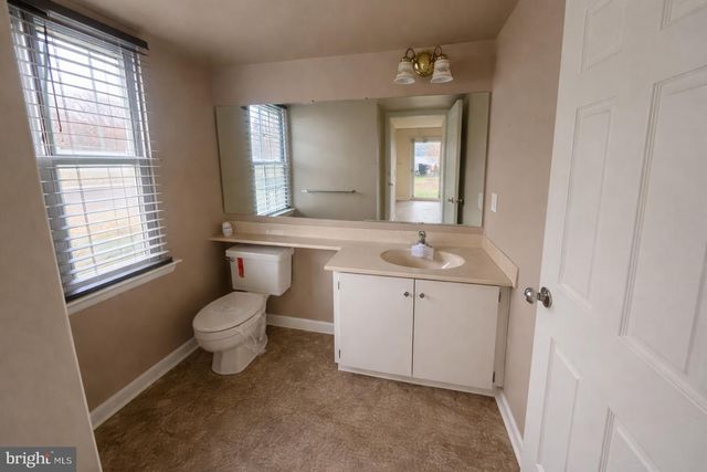 59 WOODSTREAM DR, Atco, NJ 08004