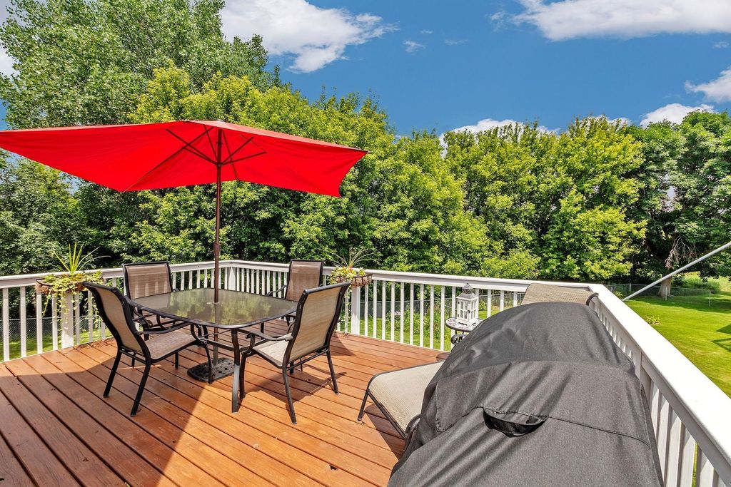 3947 Bailey Ridge Draw, Woodbury, MN 55125 — photo 4