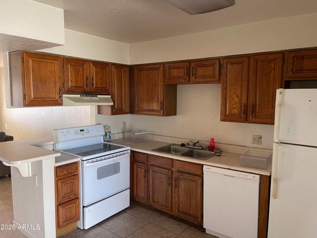 510 W UNIVERSITY Drive 118, Tempe, AZ 85281