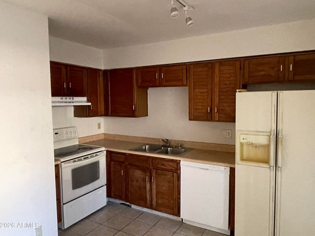 510 W UNIVERSITY Drive 118, Tempe, AZ 85281