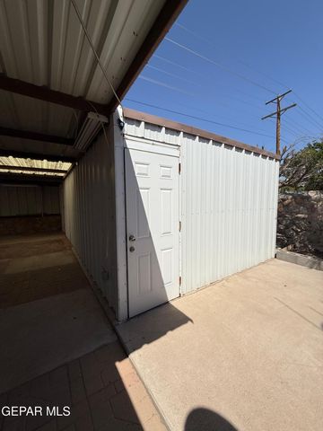 761 MARTHA GALE Drive, El Paso, TX 79912