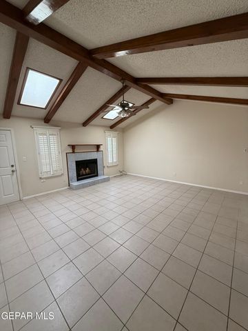 761 MARTHA GALE Drive, El Paso, TX 79912