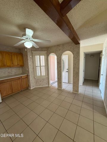 761 MARTHA GALE Drive, El Paso, TX 79912