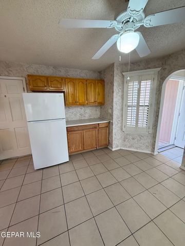 761 MARTHA GALE Drive, El Paso, TX 79912