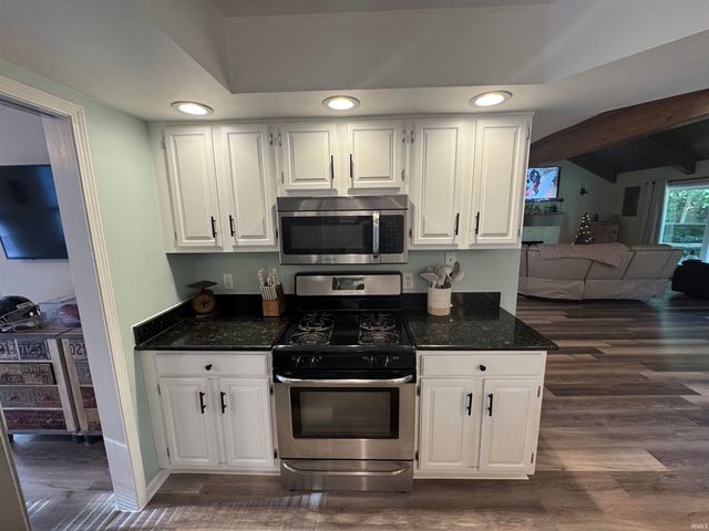 50922 Briarwood Court, Granger, IN 46530