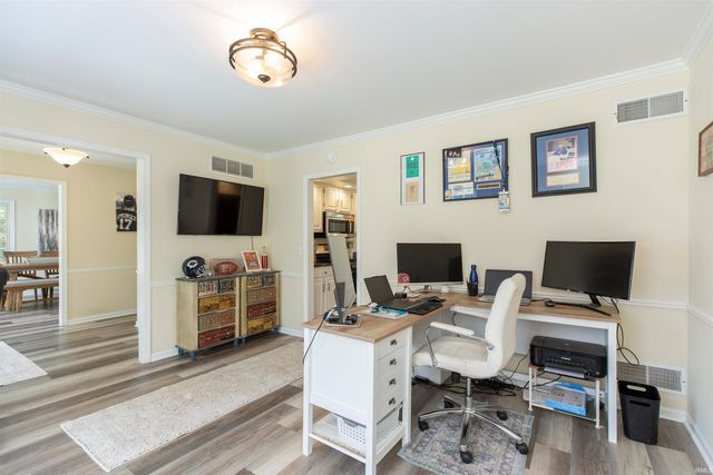 50922 Briarwood Court, Granger, IN 46530