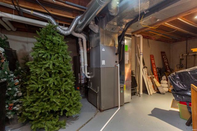 50922 Briarwood Court, Granger, IN 46530