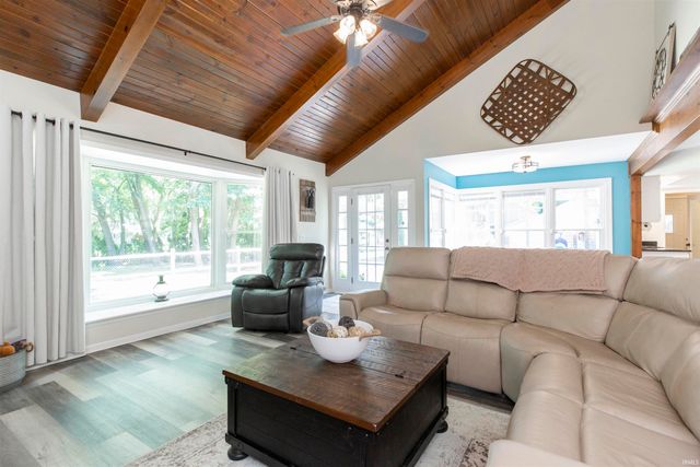 50922 Briarwood Court, Granger, IN 46530