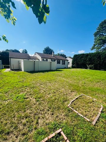 47 Redden Rd, Springfield, MA 01119