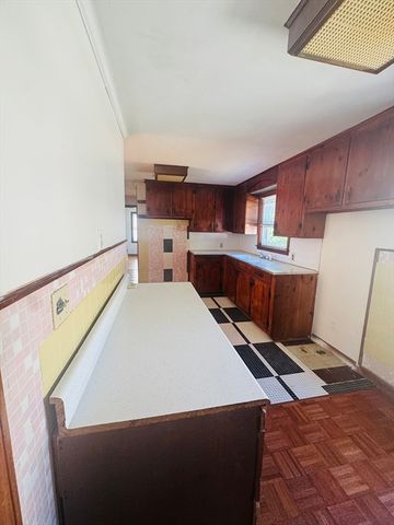 47 Redden Rd, Springfield, MA 01119