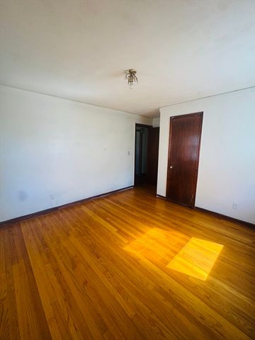 47 Redden Rd, Springfield, MA 01119