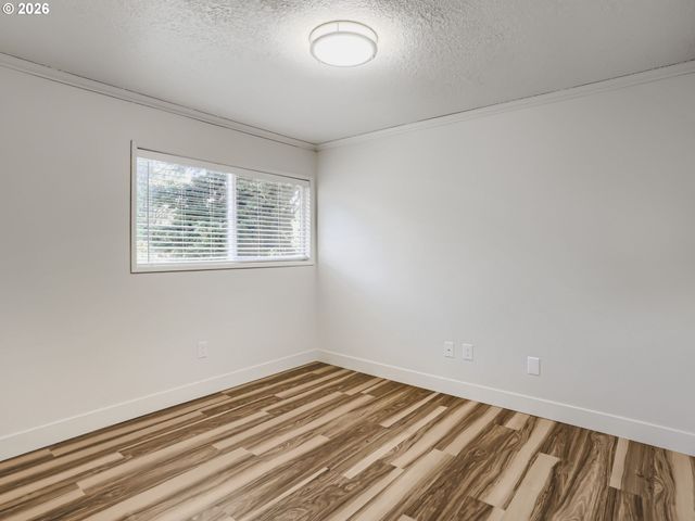 9411 Sw SILETZ Dr, Tualatin, OR 97062