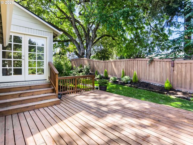 9411 Sw SILETZ Dr, Tualatin, OR 97062
