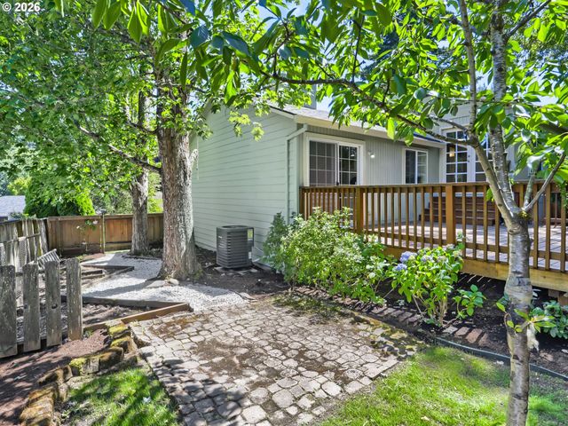 9411 Sw SILETZ Dr, Tualatin, OR 97062