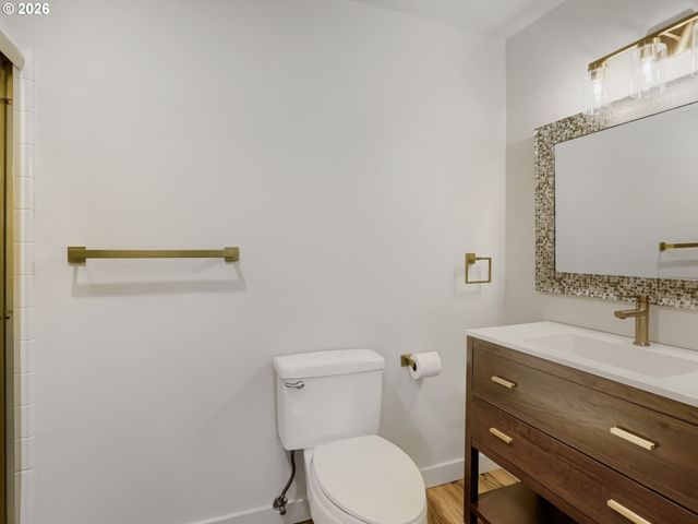 9411 Sw SILETZ Dr, Tualatin, OR 97062
