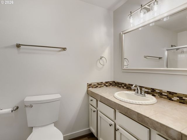 9411 Sw SILETZ Dr, Tualatin, OR 97062