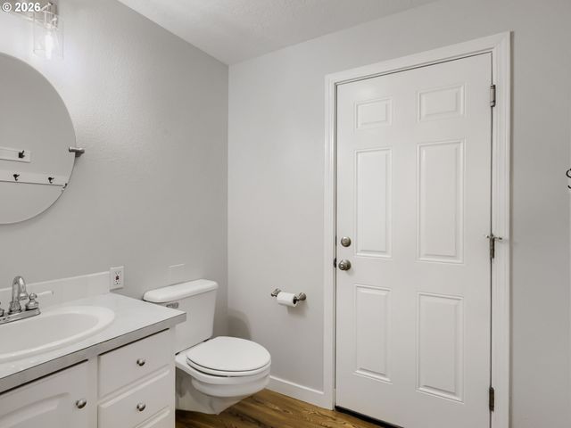 9411 Sw SILETZ Dr, Tualatin, OR 97062