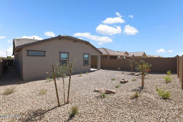 16514 W CHARLOTTE Drive, Surprise, AZ 85387