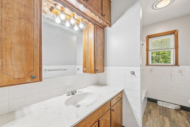 110 W 4th St., Valley Center, KS 67147