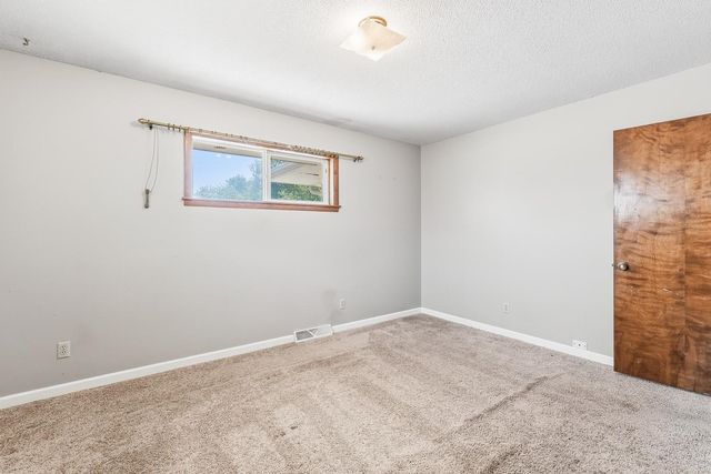 110 W 4th St., Valley Center, KS 67147