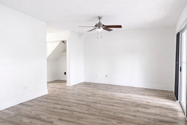 11008 YORKSHIRE RIDGE COURT, Orlando, FL 32837