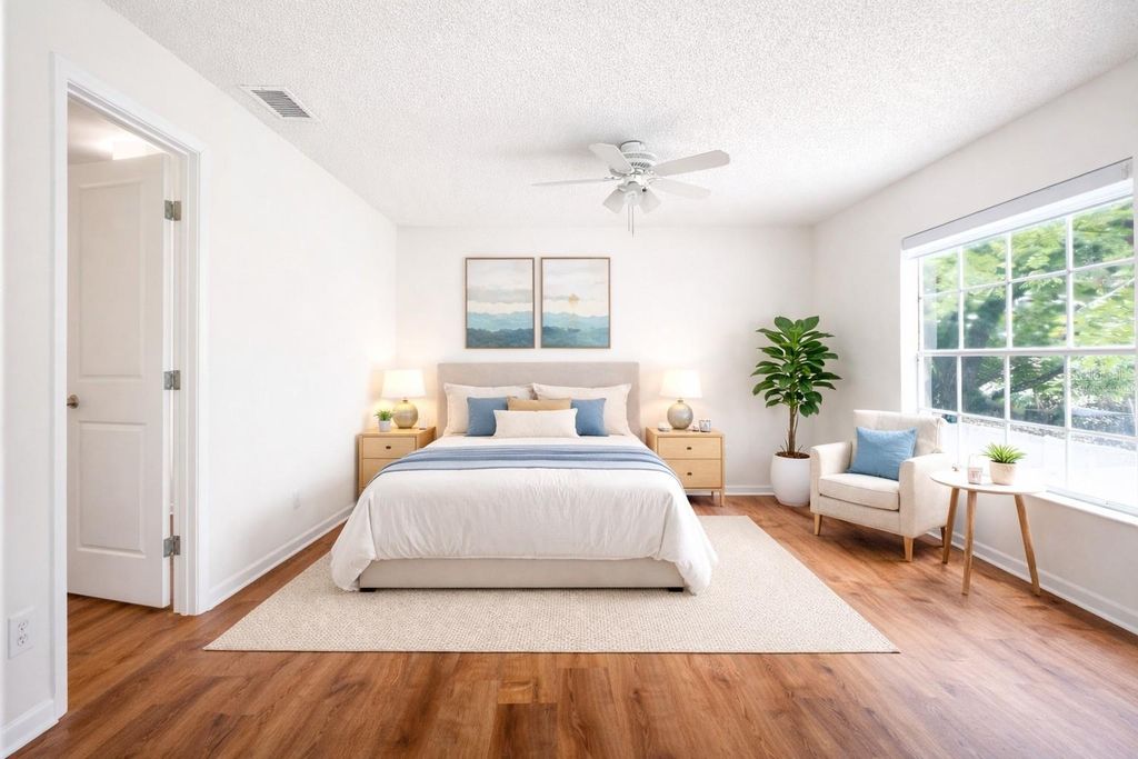 Image 15 of property listing at 11008 YORKSHIRE RIDGE COURT, Orlando, FL 32837