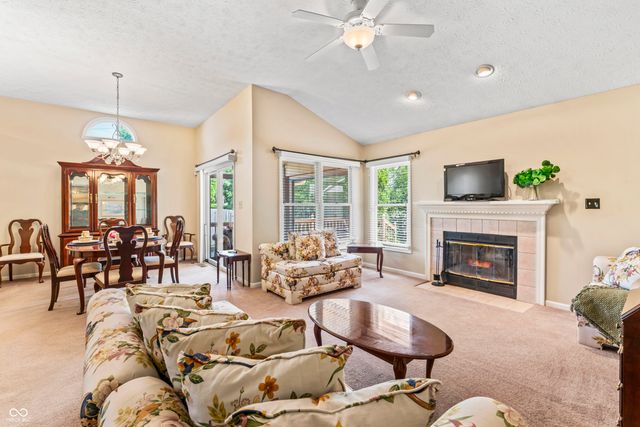 10816 Oyster Bay Court, Indianapolis, IN 46236