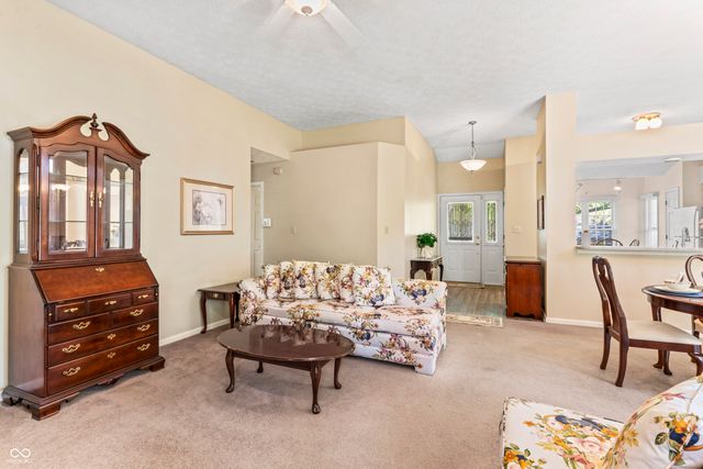 10816 Oyster Bay Court, Indianapolis, IN 46236
