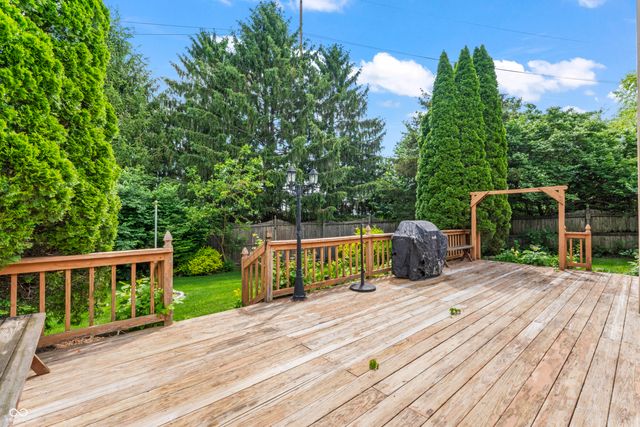 10816 Oyster Bay Court, Indianapolis, IN 46236
