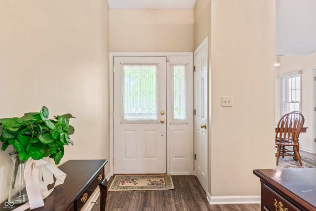 10816 Oyster Bay Court, Indianapolis, IN 46236