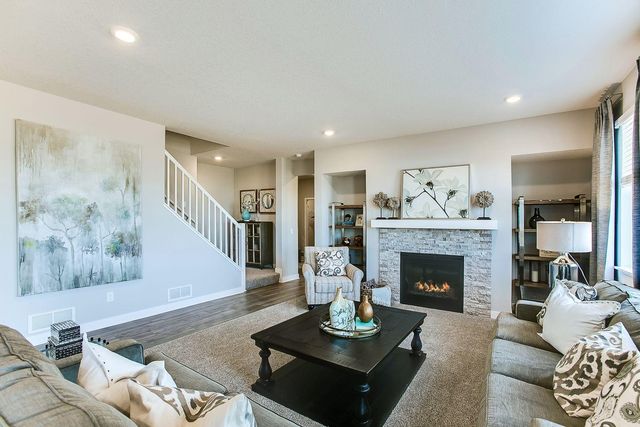 3923 Carver Path, Chaska, MN 55318