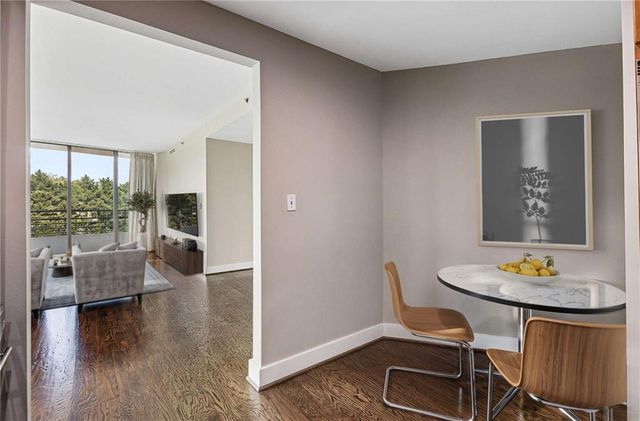 700 Park Regency Place NE 707, Atlanta, GA 30326