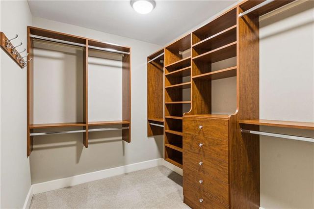 700 Park Regency Place NE 707, Atlanta, GA 30326