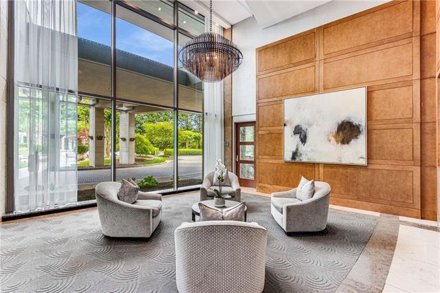 700 Park Regency Place NE 707, Atlanta, GA 30326