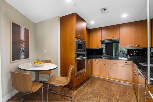 700 Park Regency Place NE 707, Atlanta, GA 30326
