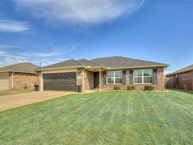 1905 W Autumn Way, Mustang, OK 73064