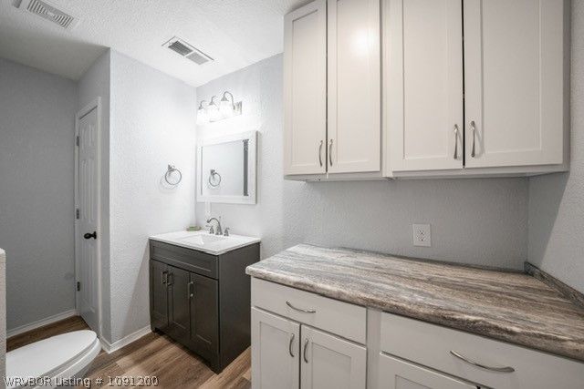6 Free Ferry North, Fort Smith, AR 72903