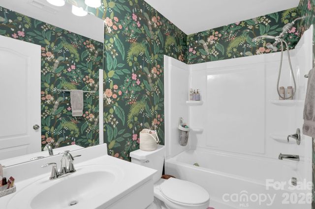 12210 Ardrey Park Drive, Charlotte, NC 28277