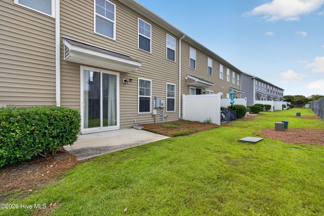 7327 Chipley Drive, Wilmington, NC 28411