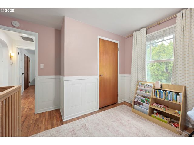 2267 WILLONA Dr, Eugene, OR 97408