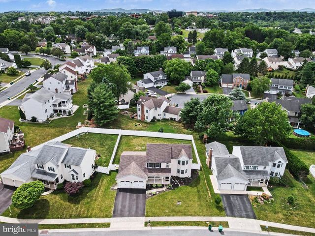 50 WINDSOR WAY, Camp Hill, PA 17011